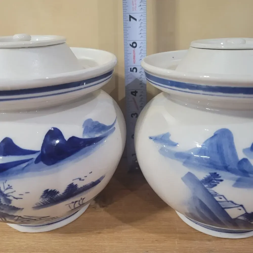 2 Vtg Chinese Blue White Dragon Chinoiserie Jar Vase Peoples Republic of China